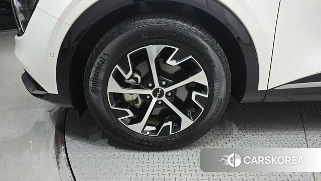 Kia Sportage 5th Generation Hybrid id 5039556 из Кореи 14