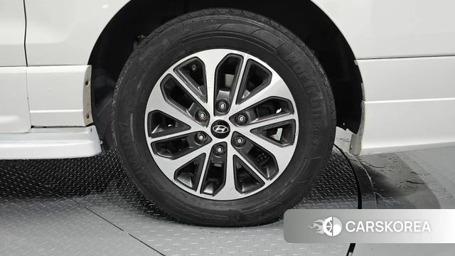 Hyundai The New Grand Starex id 4780820 из Кореи 13