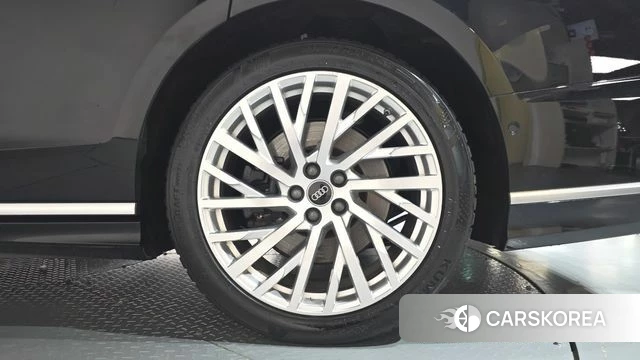 Audi A8 (D5) id 4987124 из Кореи 13