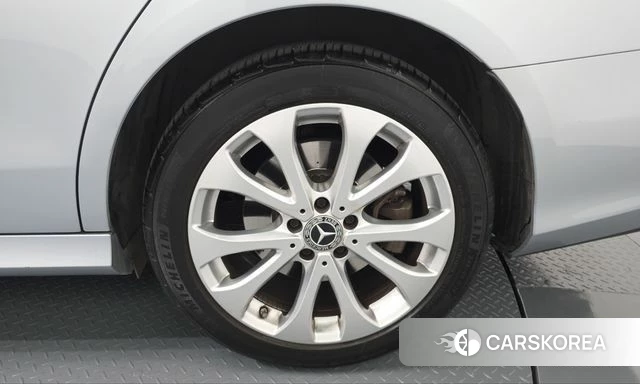 Mercedes-Benz E-Class W213 id 4997080 из Кореи 13