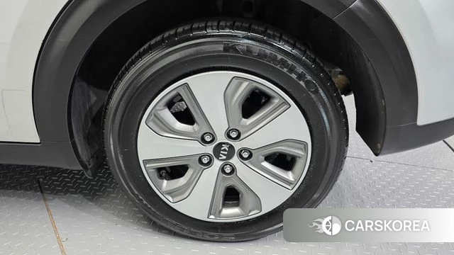 Kia Niro id 5042096 из Кореи 13