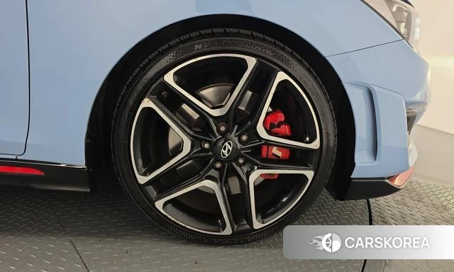 Hyundai Veloster (JS) id 4953009 из Кореи 13