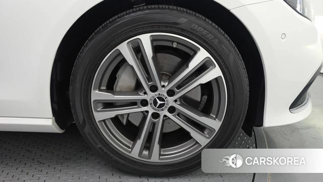 Mercedes-Benz E-Class W213 id 5002967 из Кореи 13