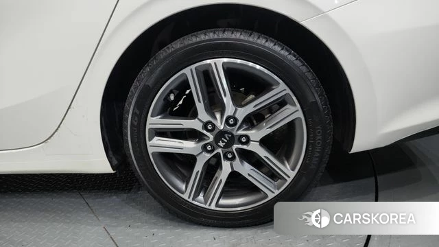 Kia Come New K3 id 4638206 из Кореи 13