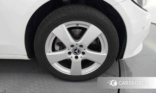 Mercedes-Benz C-Class W205 id 4993583 из Кореи 13