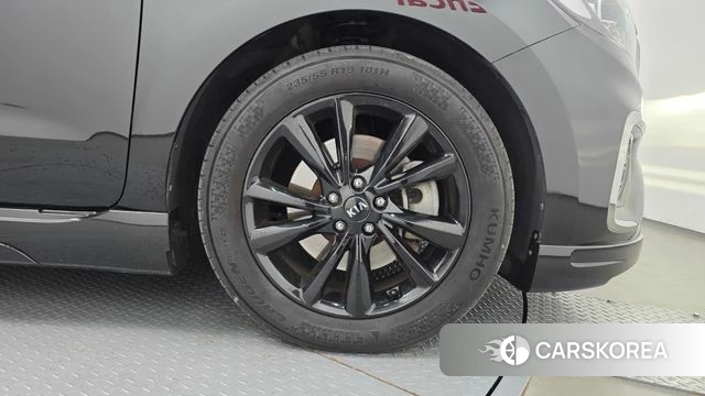 Kia The New Carnival id 4998630 из Кореи 13