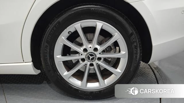 Mercedes-Benz A-Class W177 id 4966944 из Кореи 13