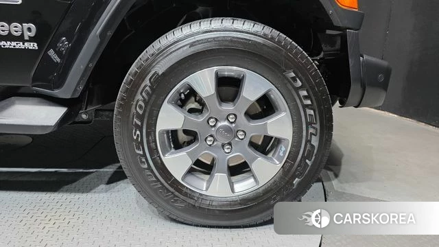 Jeep Wrangler (JL) id 5027928 из Кореи 13