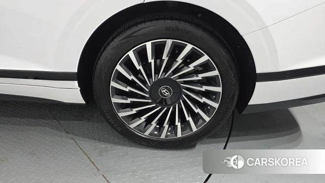 Hyundai Grandeur Hybrid (GN7) id 4879506 из Кореи 13