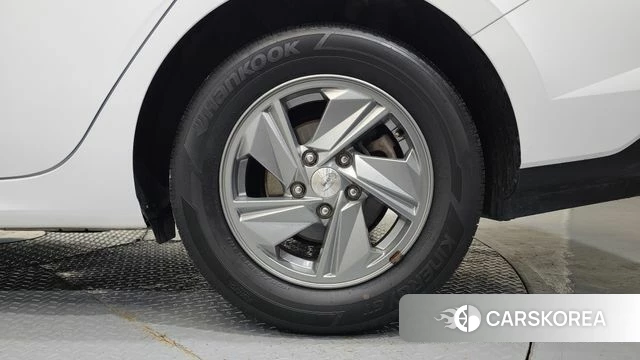 Hyundai The New Avante (CN7) id 5002383 из Кореи 13