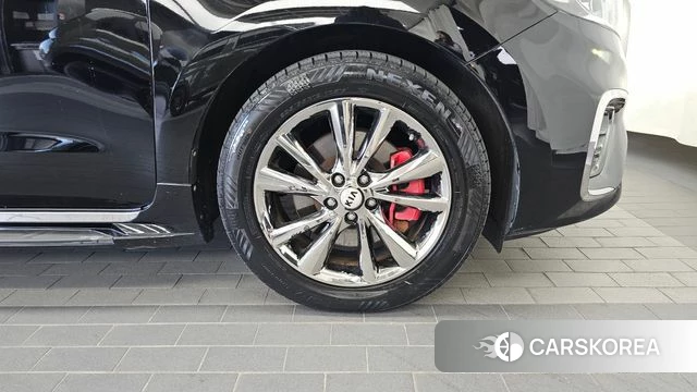 Kia The New Carnival id 5048515 из Кореи 13