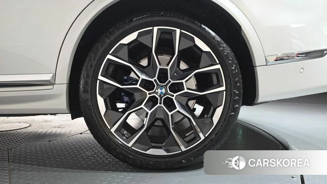 BMW X7 (G07) id 5039151 из Кореи 13