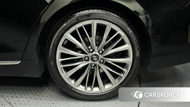 Hyundai Grandeur IG id 5004506 из Кореи 13