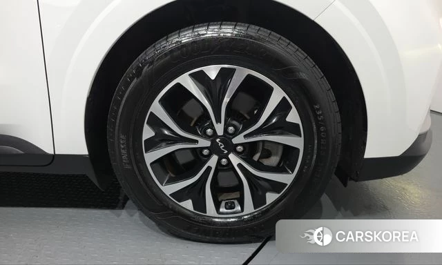 Kia Carnival 4th generation id 5012263 из Кореи 13