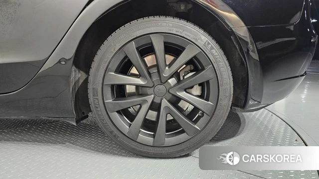 Tesla Model 3 id 4784255 из Кореи 13