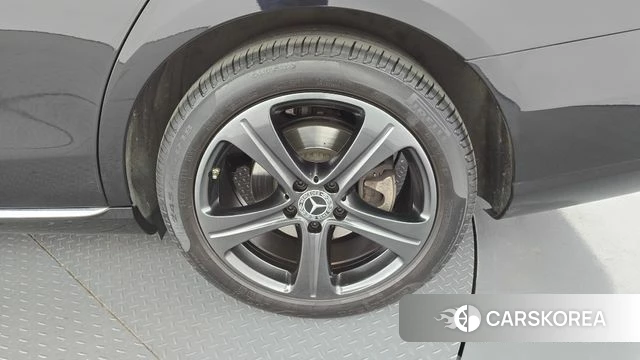 Mercedes-Benz E-Class W213 id 5018957 из Кореи 13