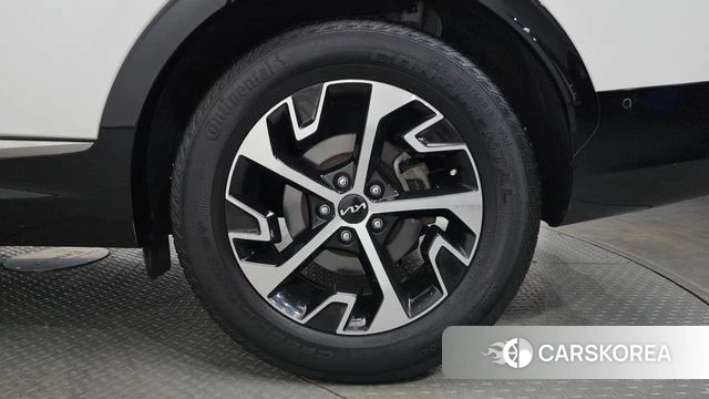 Kia Sportage 5th Generation Hybrid id 5002496 из Кореи 13