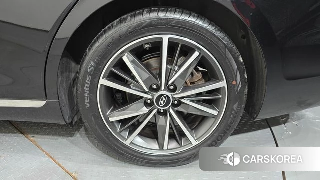 Hyundai The New Grandeur IG id 4731161 из Кореи 13