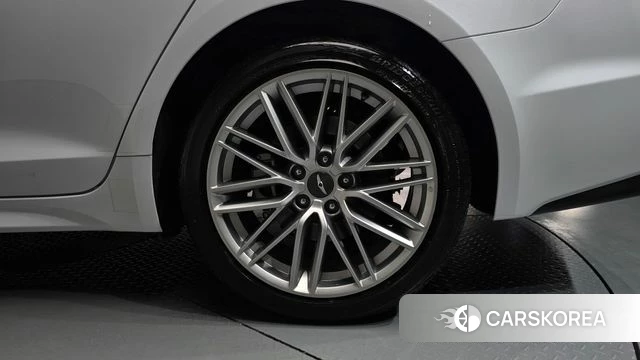 Genesis G70 id 5029294 из Кореи 13
