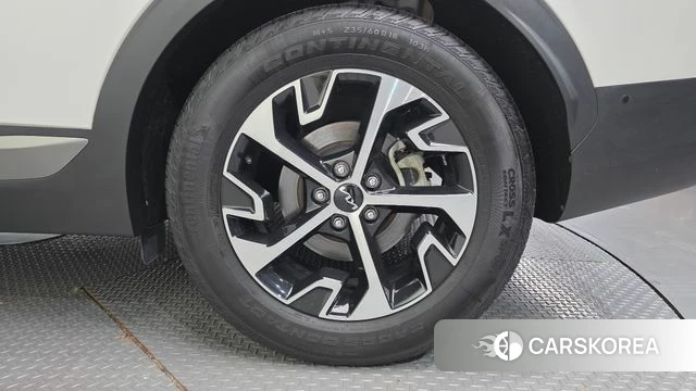 Kia Sportage 5th Generation Hybrid id 5027818 из Кореи 13