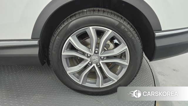 Honda CR-V 5th generation id 4922370 из Кореи 13
