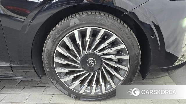 Hyundai Grandeur (GN7) id 4749673 из Кореи 13