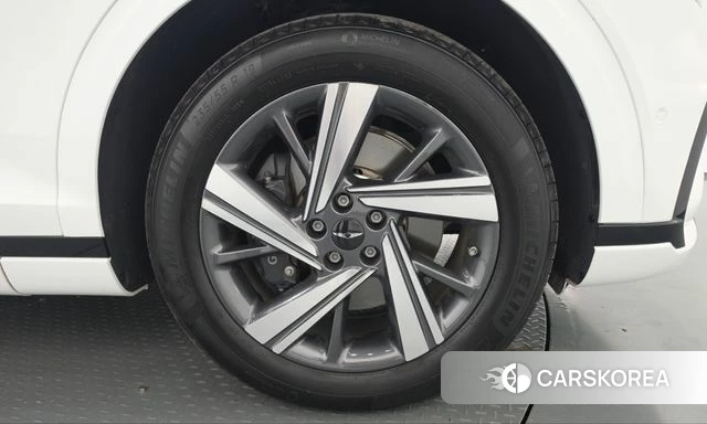 Genesis GV70 id 4995753 из Кореи 13