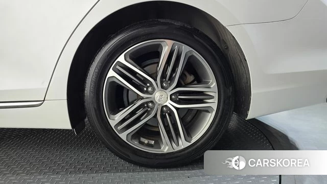 Hyundai Grandeur IG id 4978210 из Кореи 13