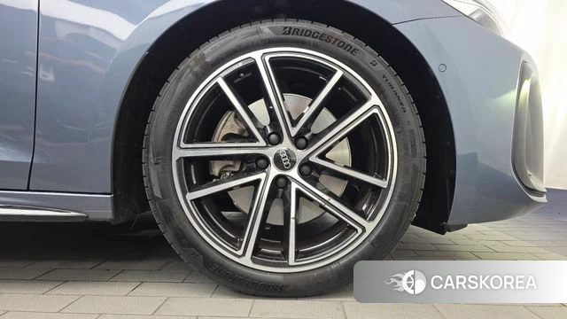 Audi A5 (B10) id 4916201 из Кореи 13