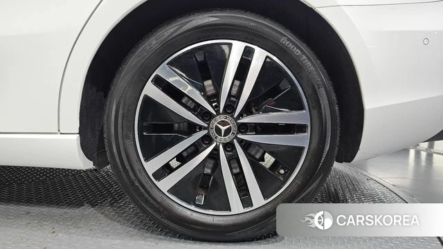 Mercedes-Benz A-Class W177 id 5017865 из Кореи 13