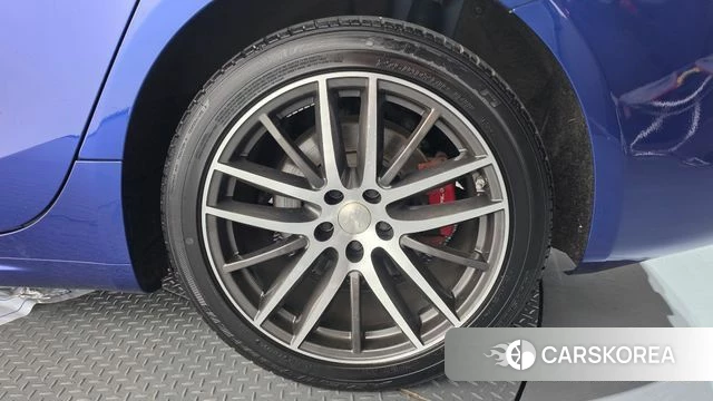 Maserati Ghibli id 4781116 из Кореи 14