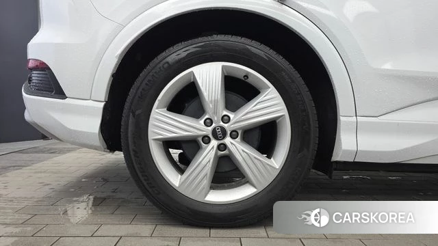 Audi Q4 e-Tron (F4) id 4753801 из Кореи 13