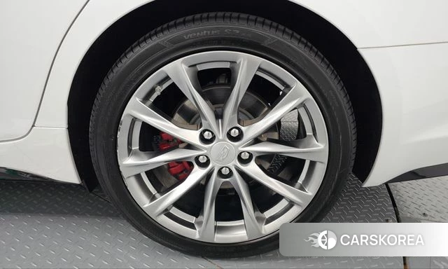Cadillac CT5 id 4996348 из Кореи 13