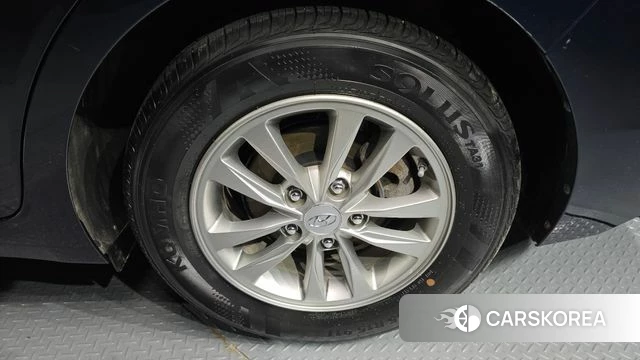 Hyundai The New Avante AD id 4595233 из Кореи 13