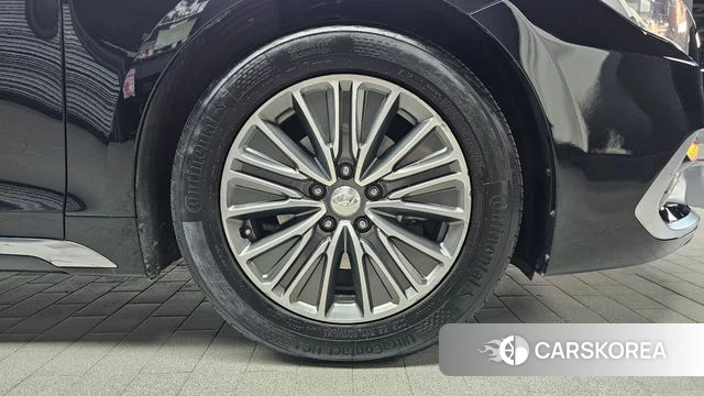 Hyundai Grandeur IG Hybrid id 5014032 из Кореи 13