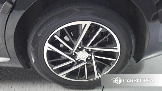 Hyundai The New Grandeur IG id 4763926 из Кореи 13