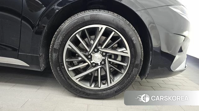 Hyundai The New Grandeur IG id 5017317 из Кореи 13