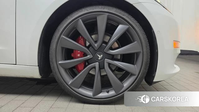 Tesla Model 3 id 4930011 из Кореи 13