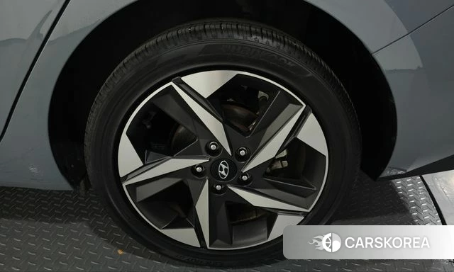 Hyundai Avante (CN7) id 5022127 из Кореи 13