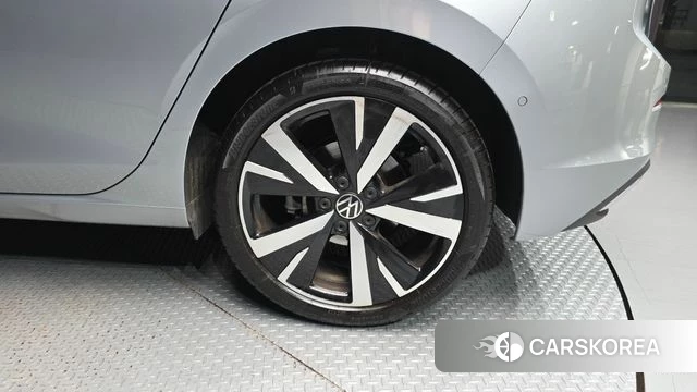 Volkswagen Golf 8th Generation id 4990164 из Кореи 13