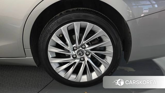 Lexus ES300h 7th generation id 4957921 из Кореи 13