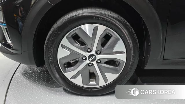 Kia Niro EV id 4930405 из Кореи 13
