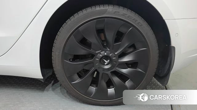 Tesla Model 3 id 4666303 из Кореи 13