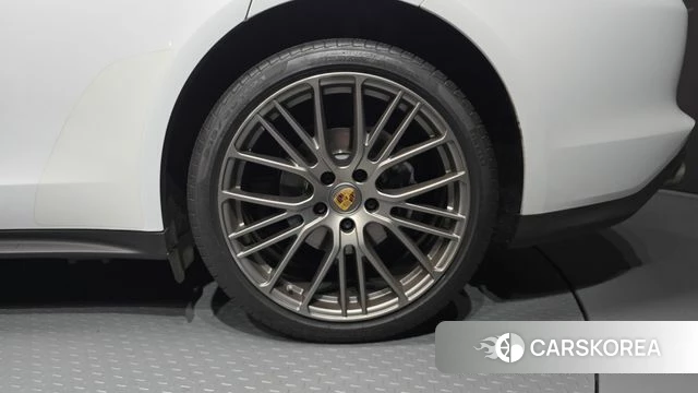 Porsche Panamera (971) id 5012512 из Кореи 13