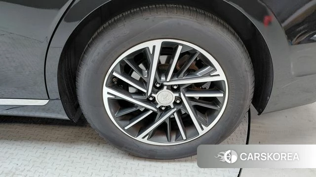 Hyundai The New Grandeur IG id 4701795 из Кореи 13