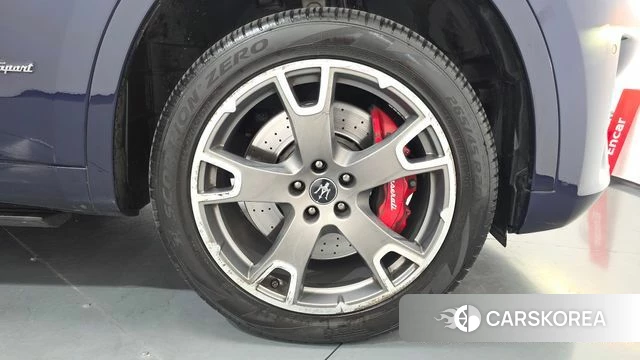 Maserati Levante id 4507648 из Кореи 13