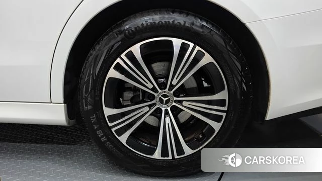 Mercedes-Benz E-Class W214 id 4660290 из Кореи 13