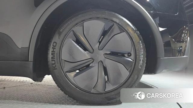 Tesla Model Y id 4879462 из Кореи 13