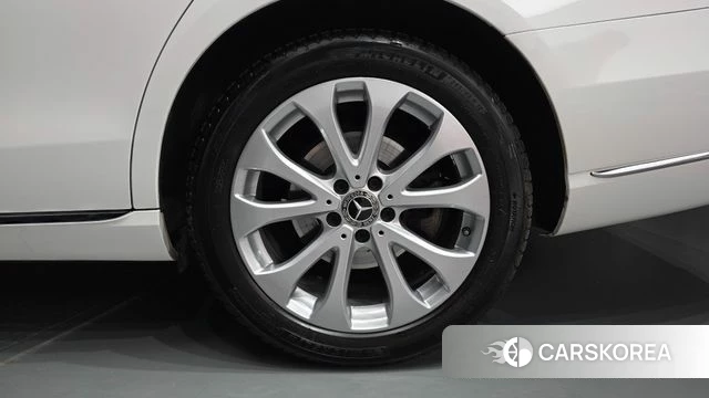 Mercedes-Benz E-Class W213 id 5023886 из Кореи 14