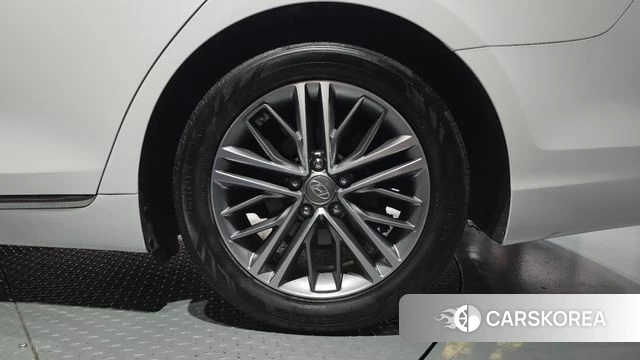 Hyundai Grandeur IG id 4998401 из Кореи 13